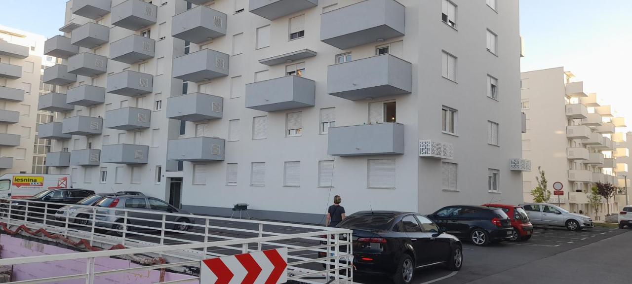 Ferienwohnung Ap Stella, Center Of Zadar, 2Br, Parking Exterior foto